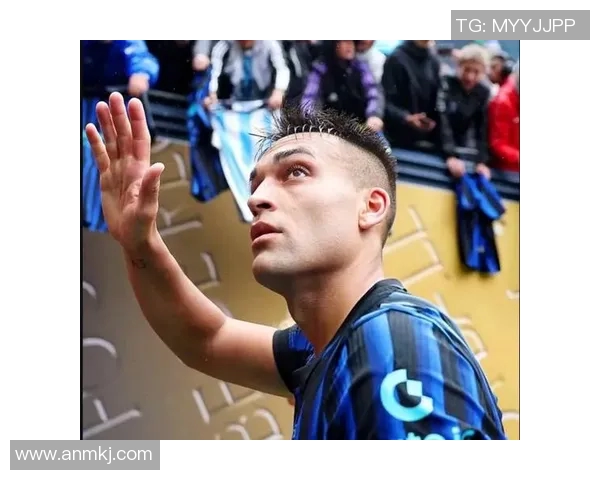 劳塔罗：从天才少年到国际足球巨星的成长之路与未来展望